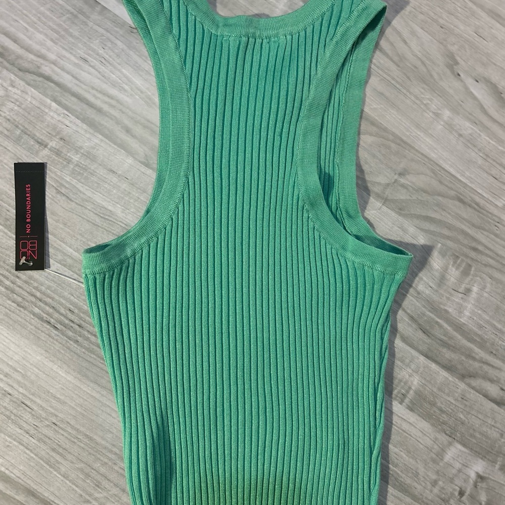 No Boundaries Green Ribbed Shirt - Picture 2 of 3